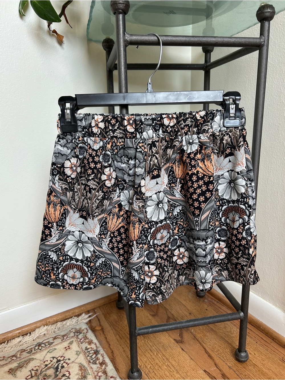 ILLA ILLA High Waist Floral Print Shorts in Black, Cream & Orange